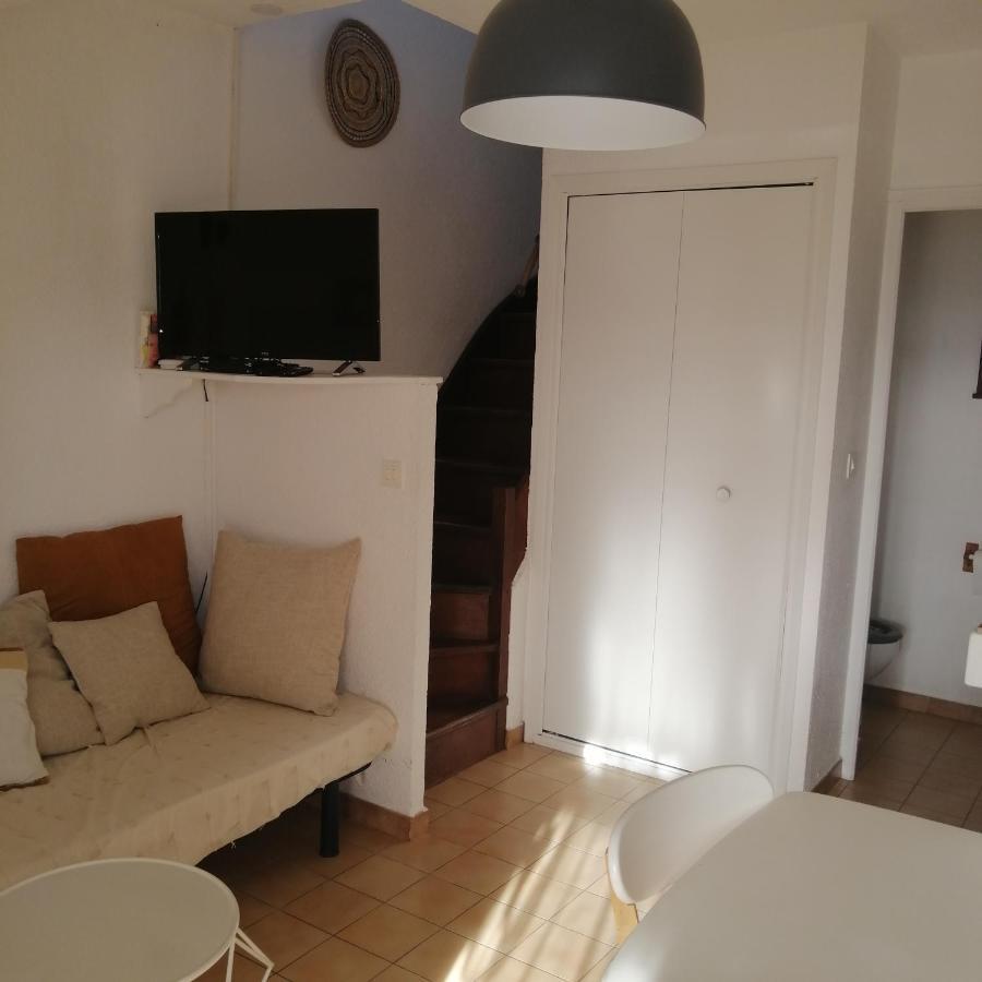Villa Vue Mer A Santa Giulia 포르토베쉬오 외부 사진